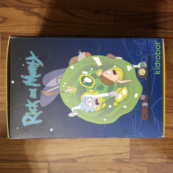 Rick and Morty collectible! - Picture 5 of 7